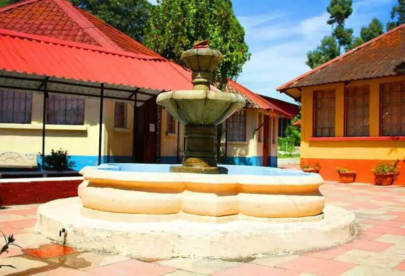 Paz En La Tormenta Tejar   Hostel