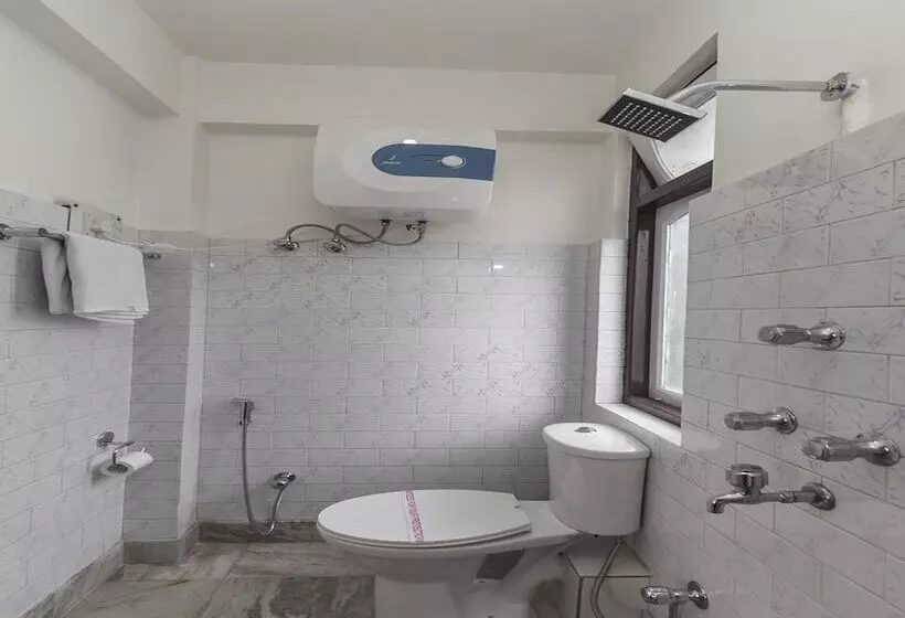 هتل Denzong Delight By Oyo Rooms