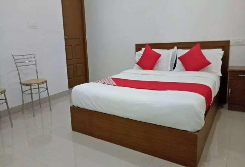 Hotelli Golden Valley Residency By Oyo Rooms