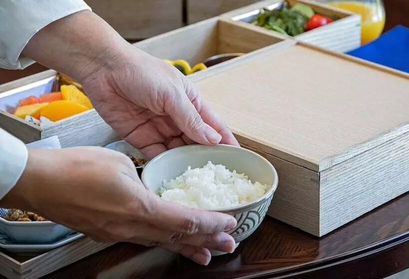 Hotelli Okinawa Exes Naha