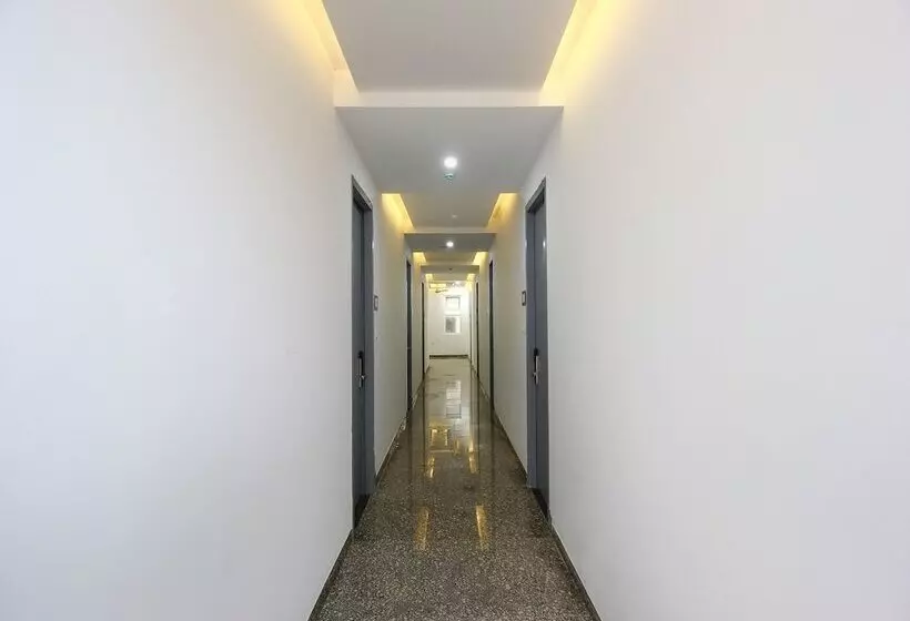 ホテル Sri Rama Excellency By Oyo Rooms