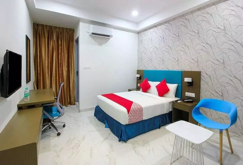 ホテル Sri Rama Excellency By Oyo Rooms