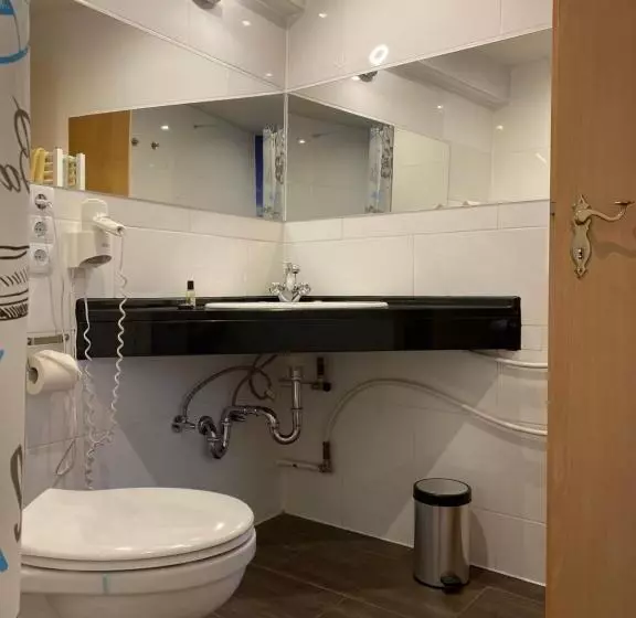 Marktplatzhotel   Restaurant Tafelspitz