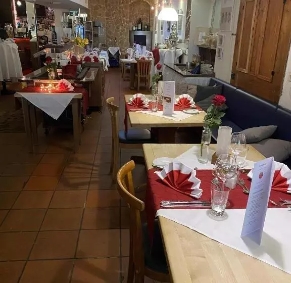 Marktplatzhotel   Restaurant Tafelspitz