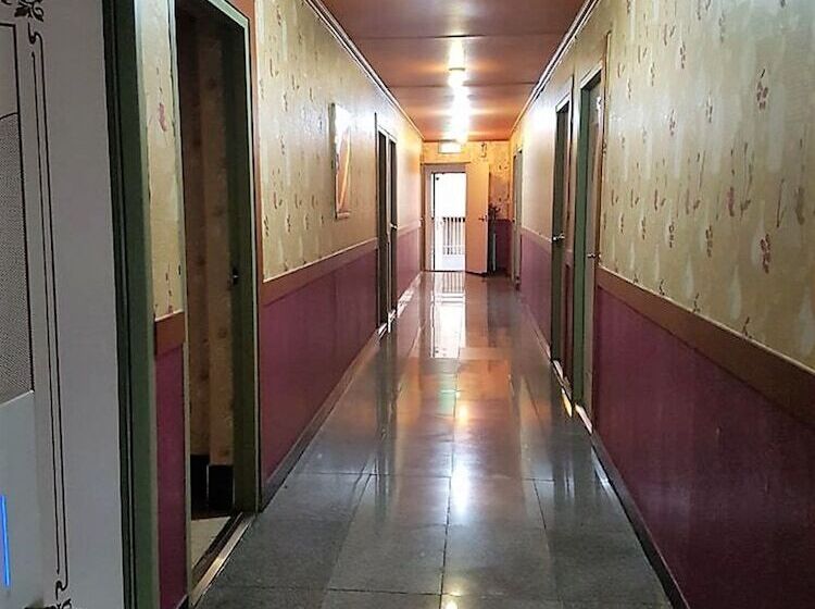 Myeongdong Motel