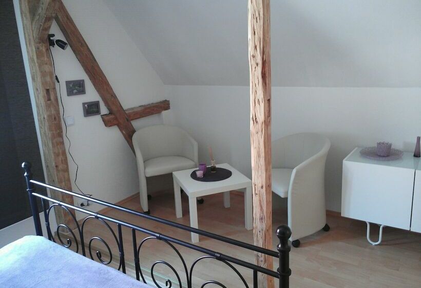 Пансион Grossvaters Haus   Oba S Heisle