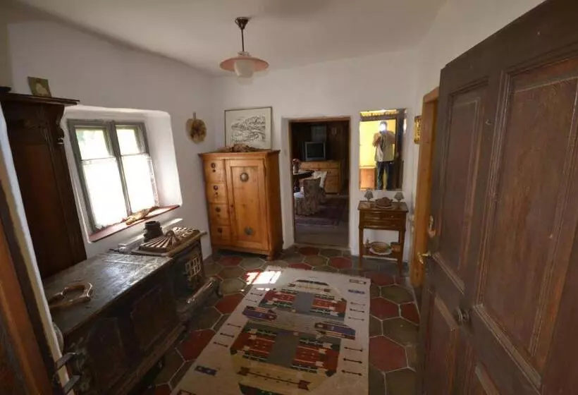 B&b La Tana Dell Orso Die Bärenhöhle