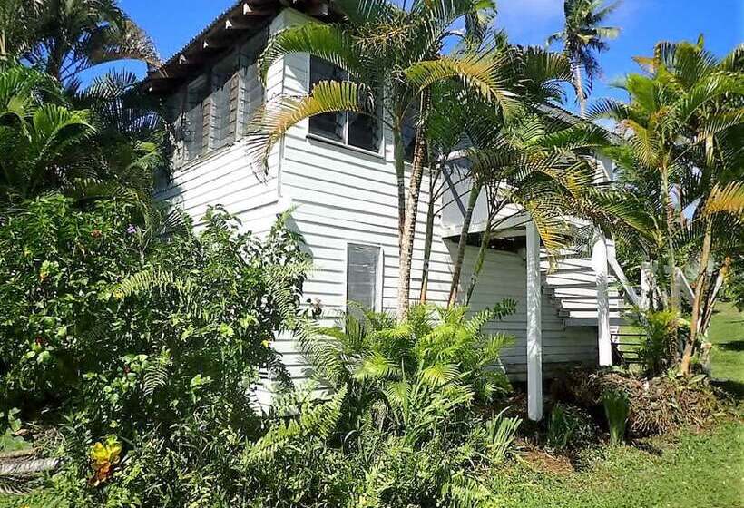 צימר Makaira Resort