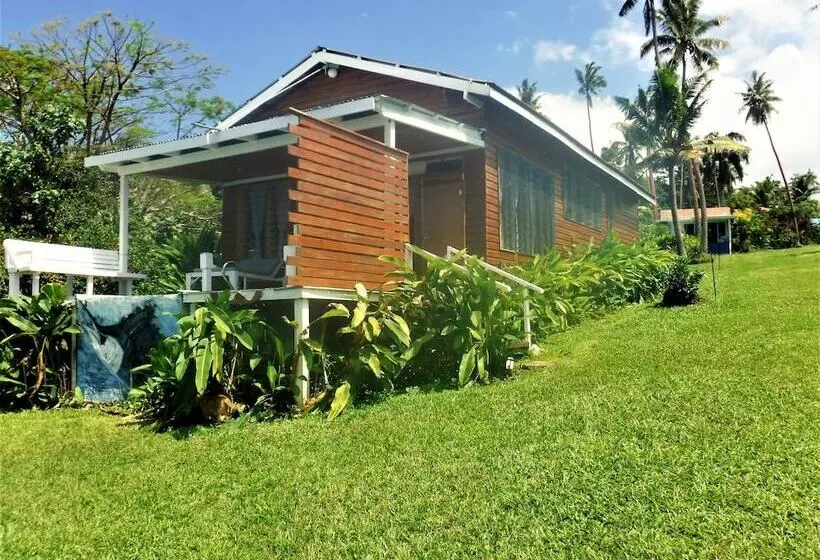 Aamiaismajoitus (B&B) Makaira Resort