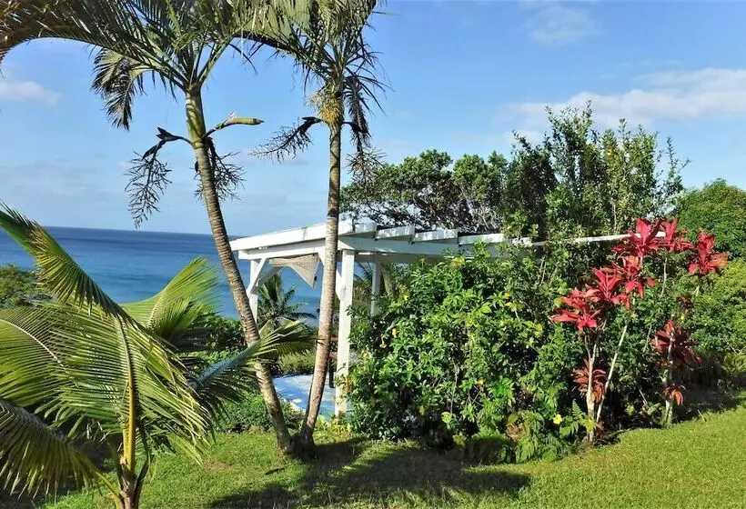 Aamiaismajoitus (B&B) Makaira Resort