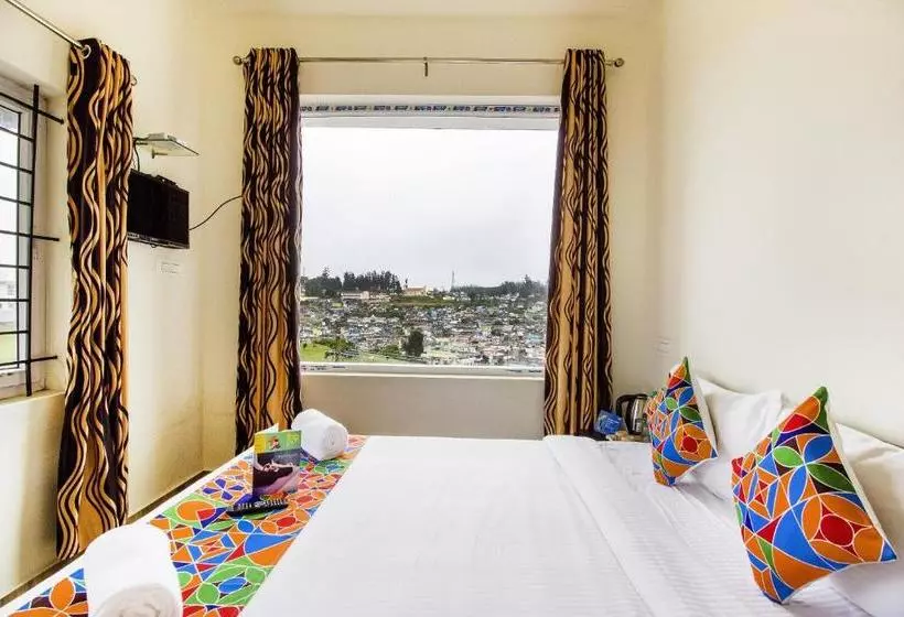 هتل Fabexpress Grand Castle Hill Resorts Ooty Lake 800m