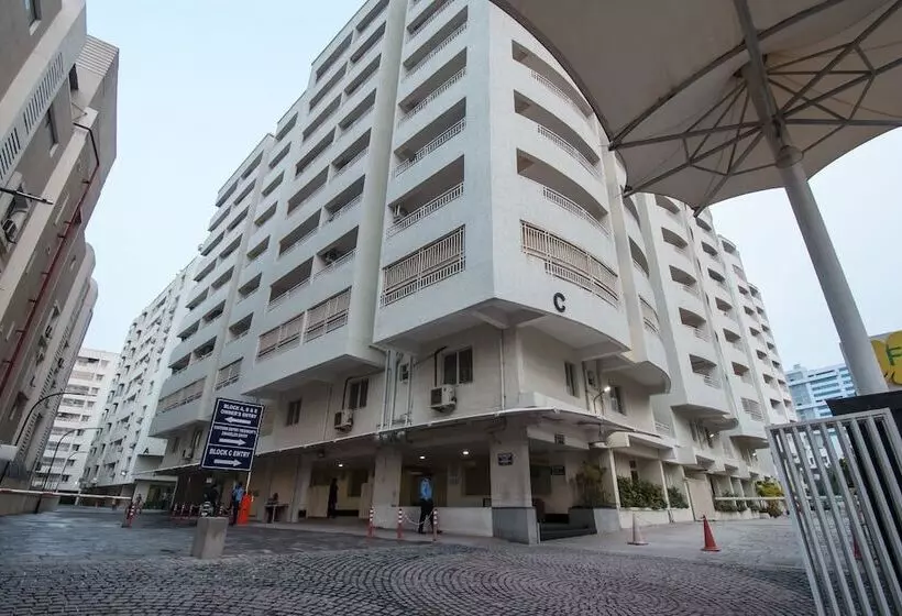 Fabhotel The Prime