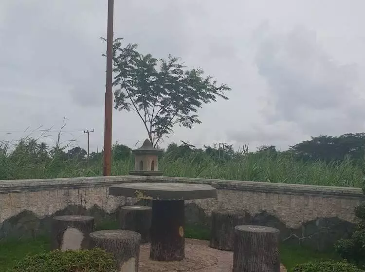 Green Hill Villa Sibolangit