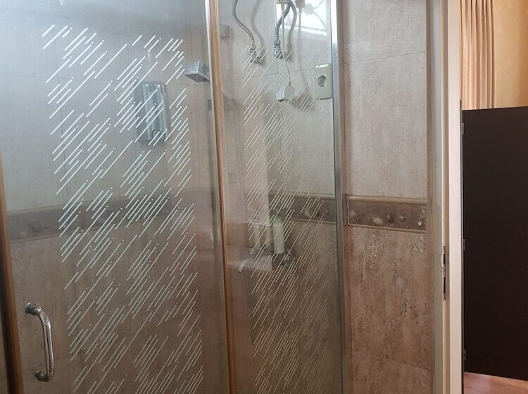 Green Hill Villa Sibolangit