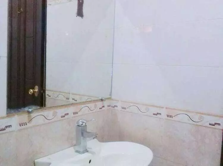 هتل Al Raheem Guest House