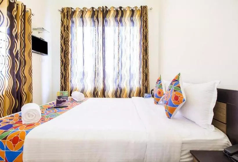 هتل Fabexpress Grand Castle Hill Resorts Ooty Lake 800m