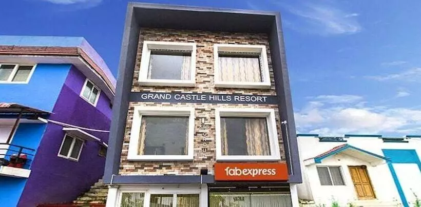 هتل Fabexpress Grand Castle Hill Resorts Ooty Lake 800m