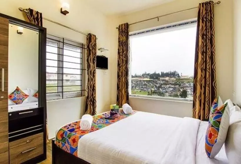 هتل Fabexpress Grand Castle Hill Resorts Ooty Lake 800m