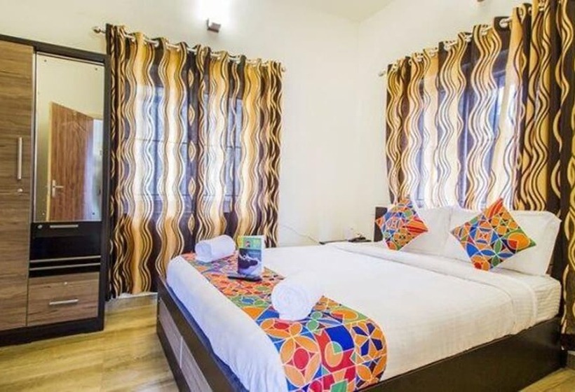 בית מלון כפרי Fabexpress Grand Castle Hill Resorts   Ooty Lake   800m