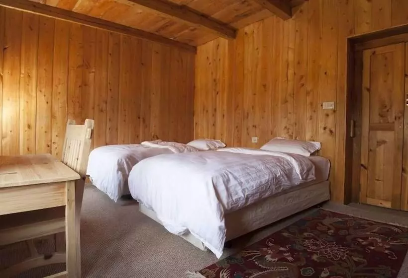 Hotel Kyirmu Lodge Phaplu