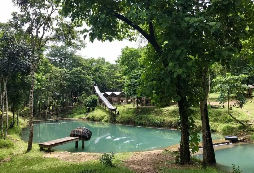 Hotelli Mount Avangan Eco Adventure Park