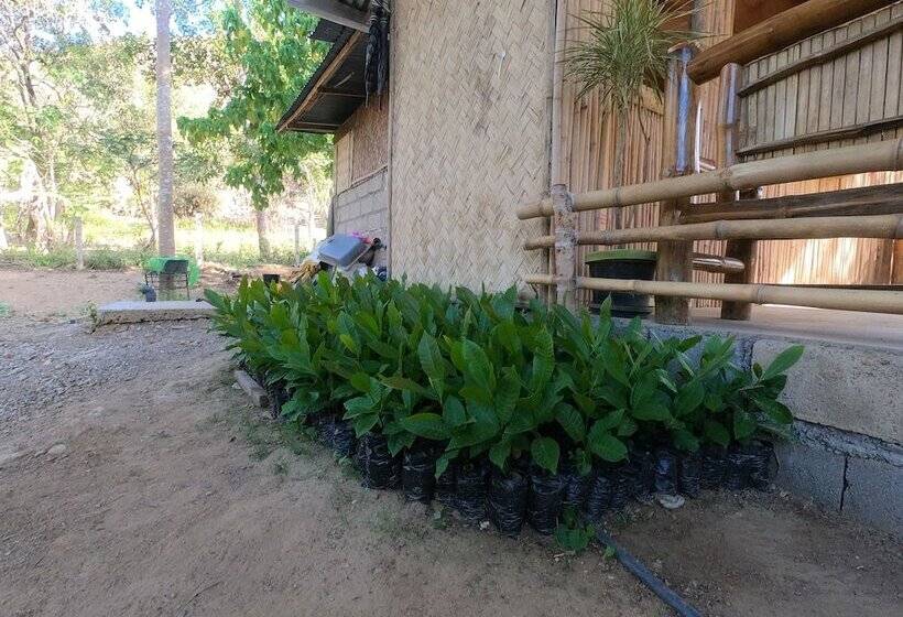 فندق Mount Avangan Eco Adventure Park