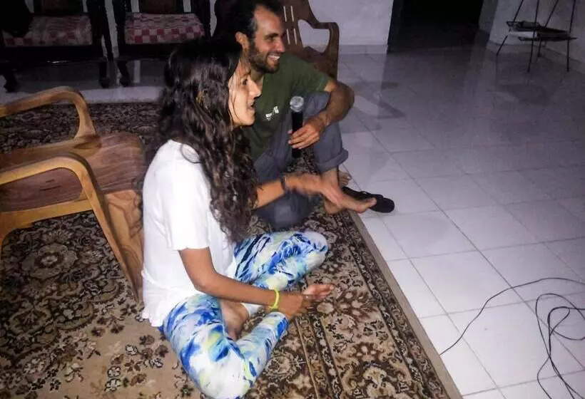 پانسیون Jayaru Guest House
