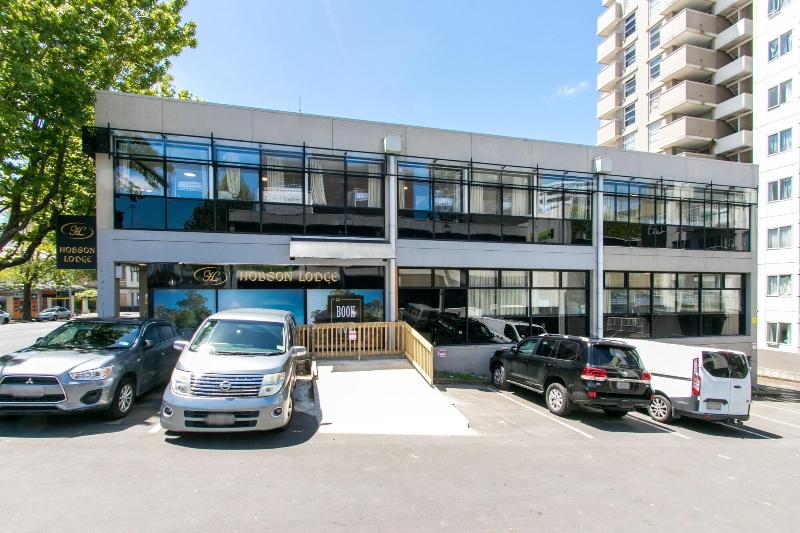 Общежитие Hobson Lodge