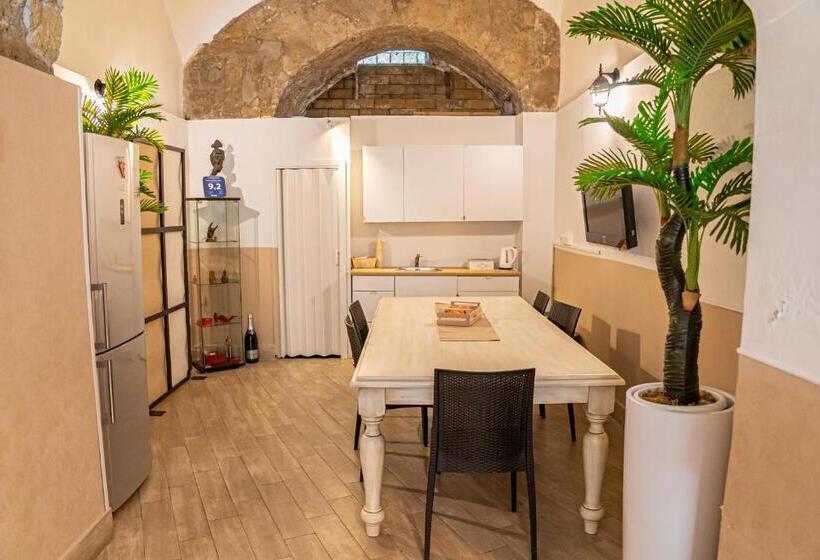 تختخواب و صبحانه Bruno's Historic Home