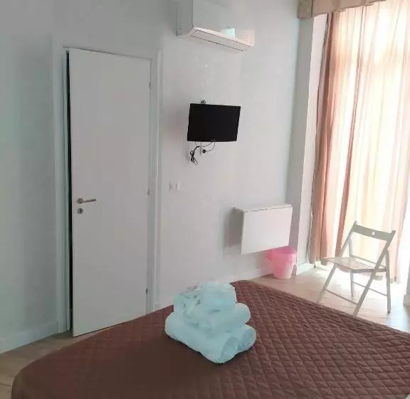 Aamiaismajoitus (B&B) Bruno's Historic Home