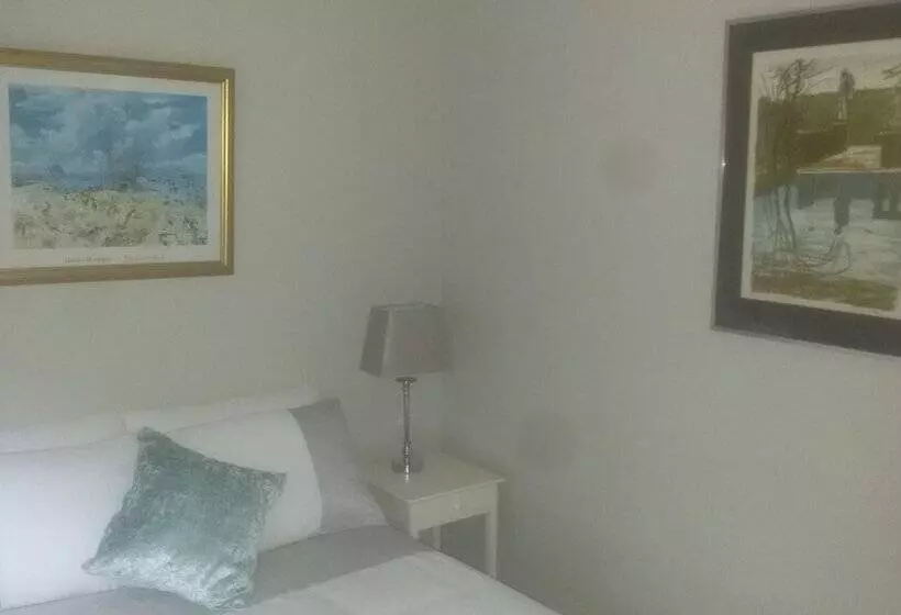 Aamiaismajoitus (B&B) Buena Vista