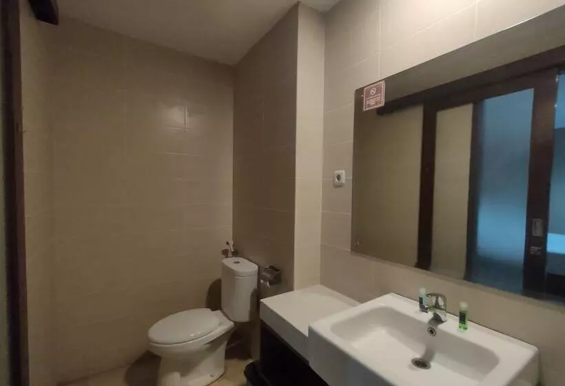 Aamiaismajoitus (B&B) Votel Viure Hotel Jogjakarta