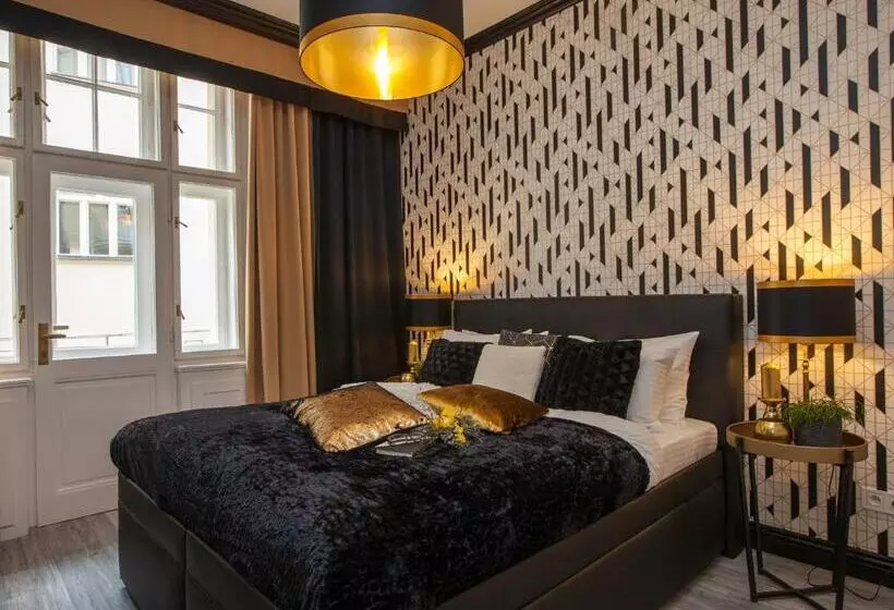 Golden Prague Rooms