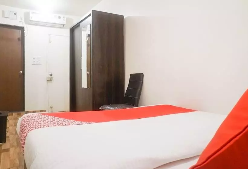 Super Hotel O River View Near Shaniwar Wada