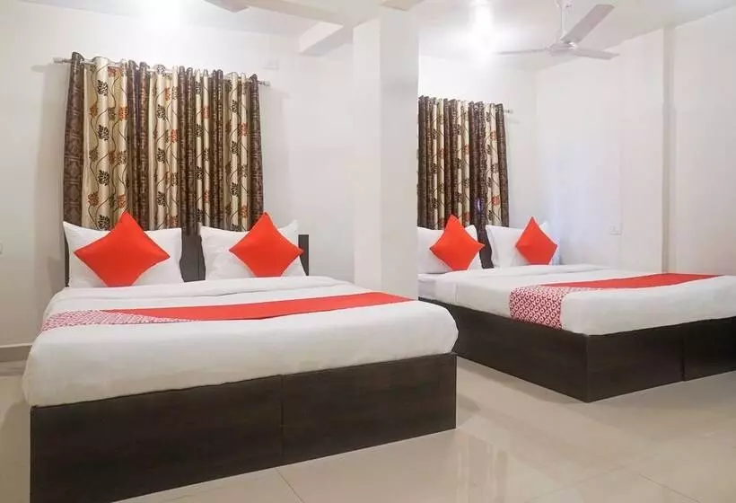 Super Hotel O River View Near Shaniwar Wada