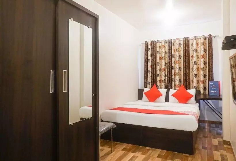 Super Hotel O River View Near Shaniwar Wada