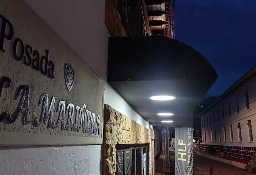 ホテル Posada La Mariñera