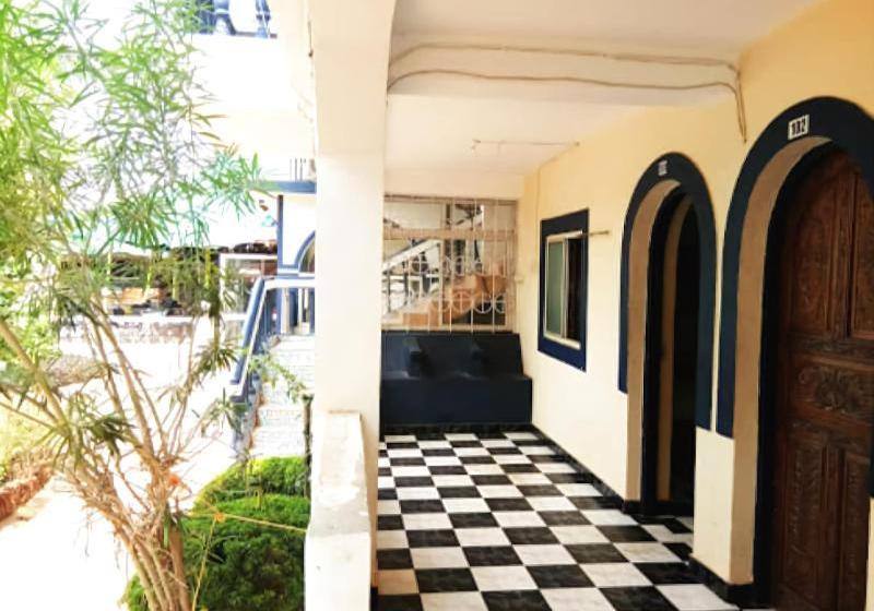 Hotell Royal Castle Baga Beach Resort