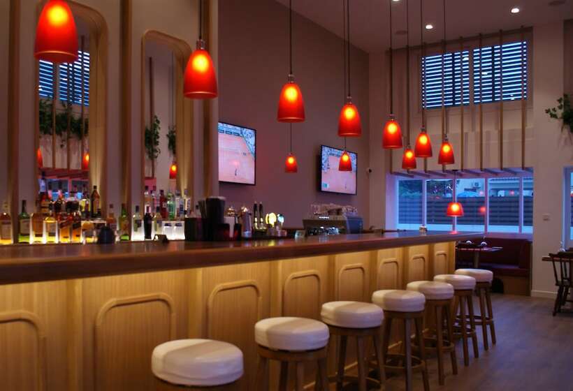 هتل Sunrise Jade   Adults Only