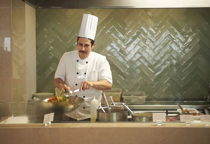 هتل Sunrise Jade   Adults Only