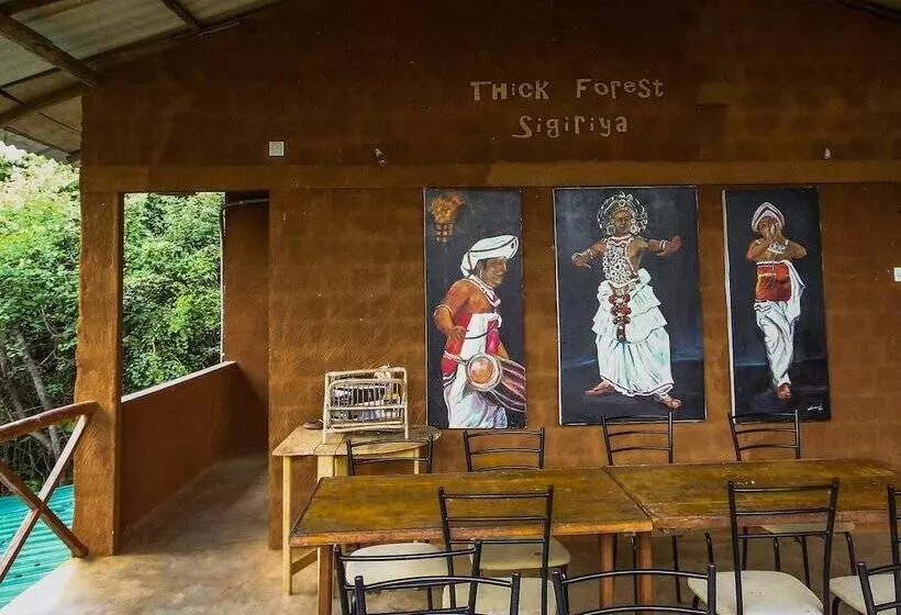 Hotel The Thick Forest
