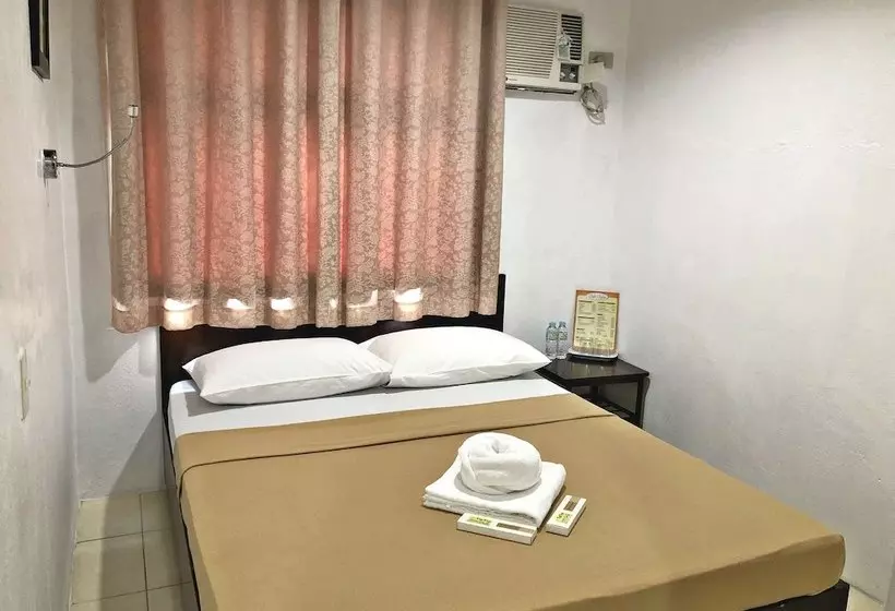 ホテル Tiptop Tower Suite Inn