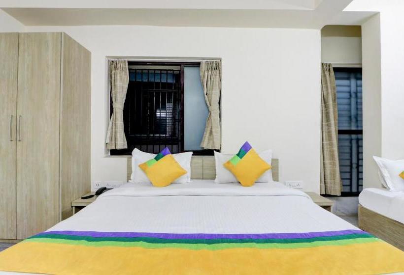 Hotel Treebo Trip Tulsi Palace