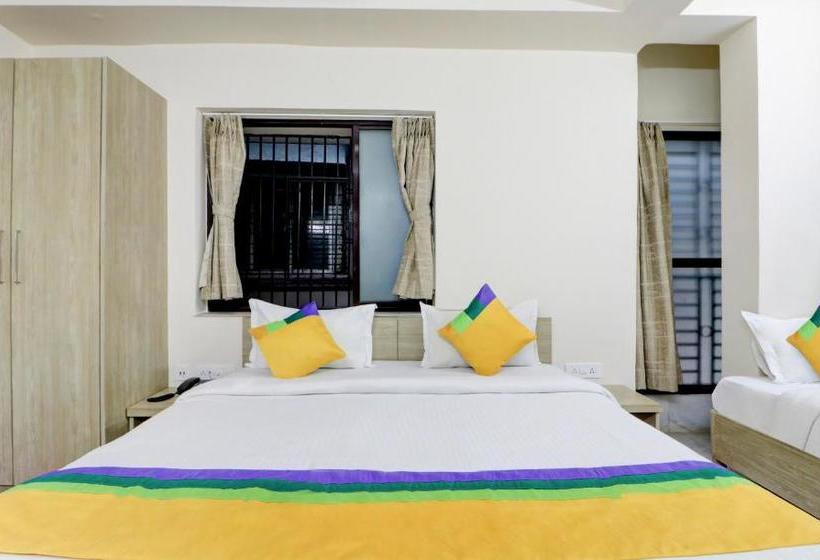 Hotel Treebo Trip Tulsi Palace