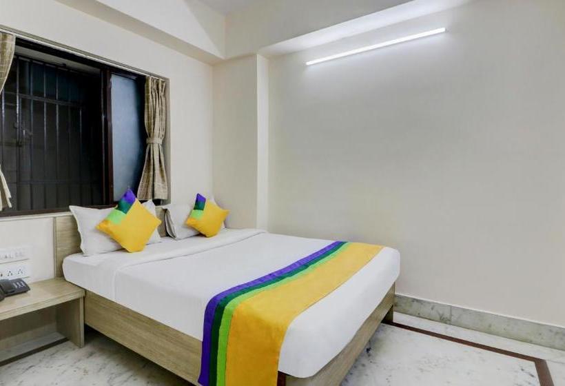 Hotel Treebo Trip Tulsi Palace