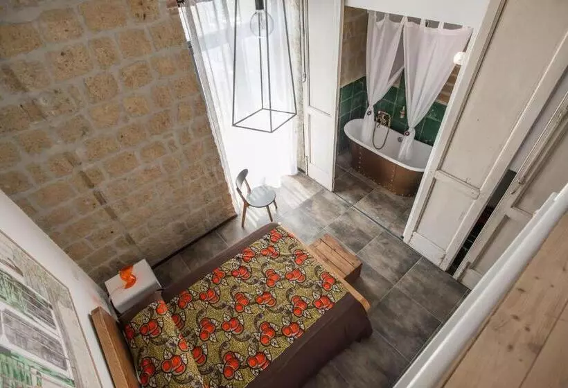 Magma Home   Rooms & Roof