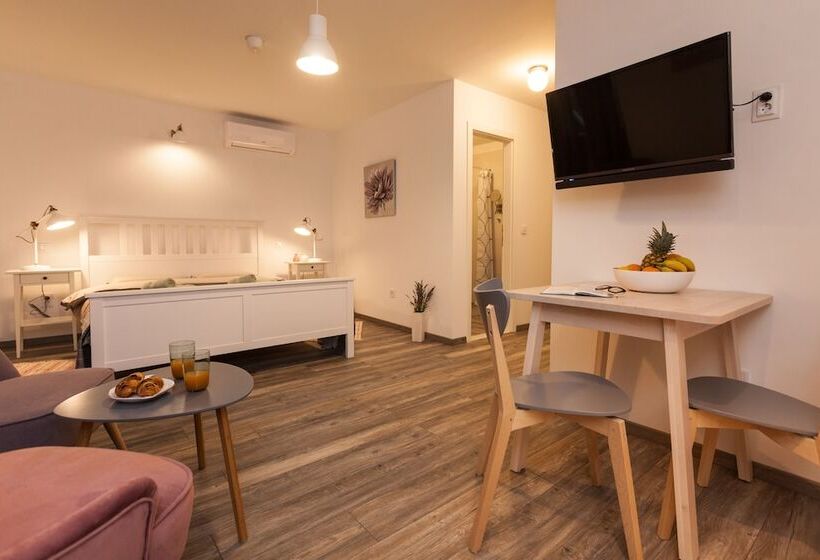 بنسيون Apartments And Rooms Hey Rovinj