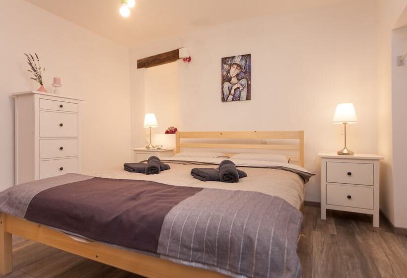 بنسيون Apartments And Rooms Hey Rovinj