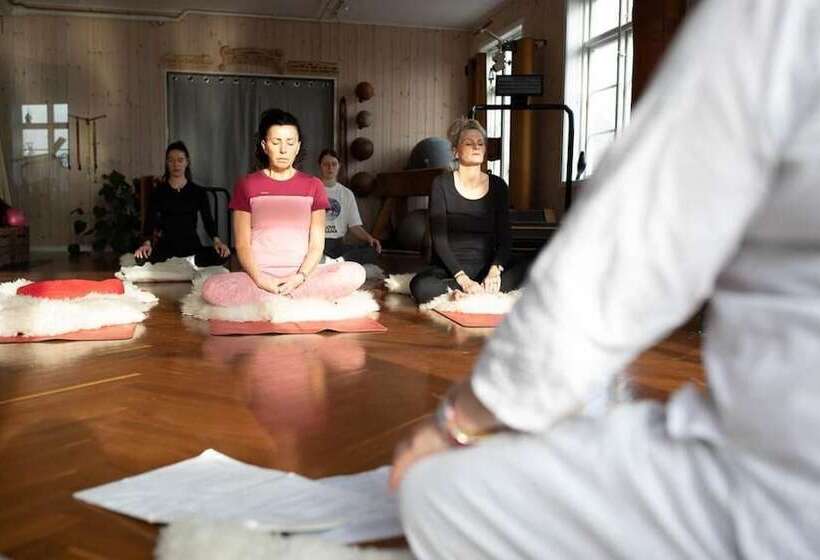 膳宿费 Catogården