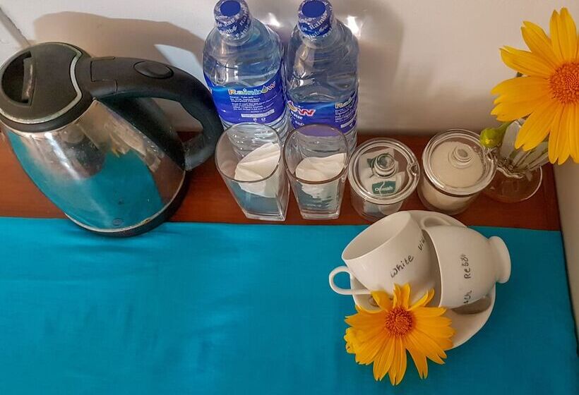 White Villa Beach Resort